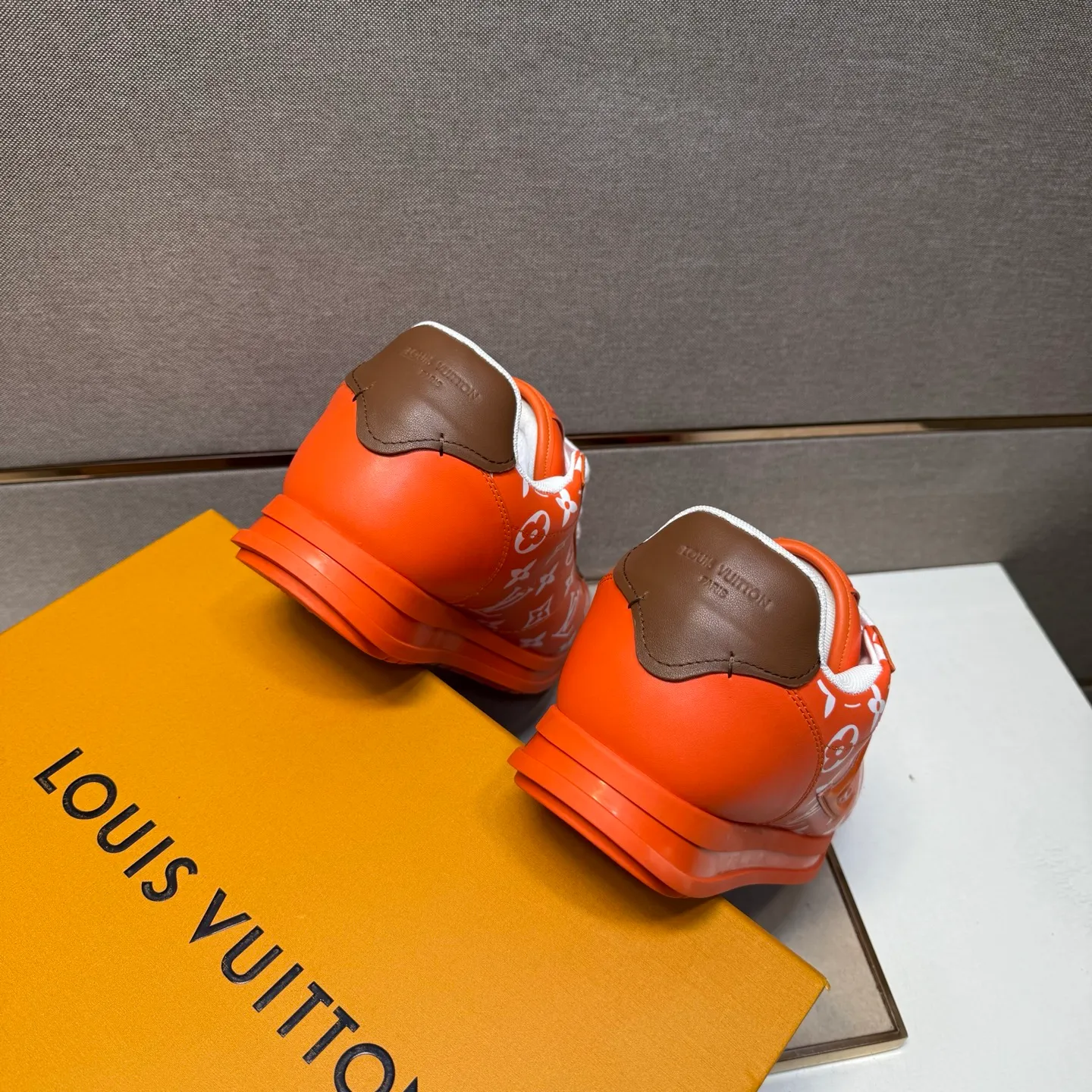 Men's men's shoes 💰pp560 [LV～] Men's casual shoes 2025z cabinet sales simultaneously 🔶Size: 38-44 #️⃣ 🔷5 colors🔜The upper is made of multi-material splicing➕Mesh lining, comfortable and breathable, sole: original comfortable and wear-resistant outsole, ⚠️real thing📱photographed🎬real thing is better📢📢📢